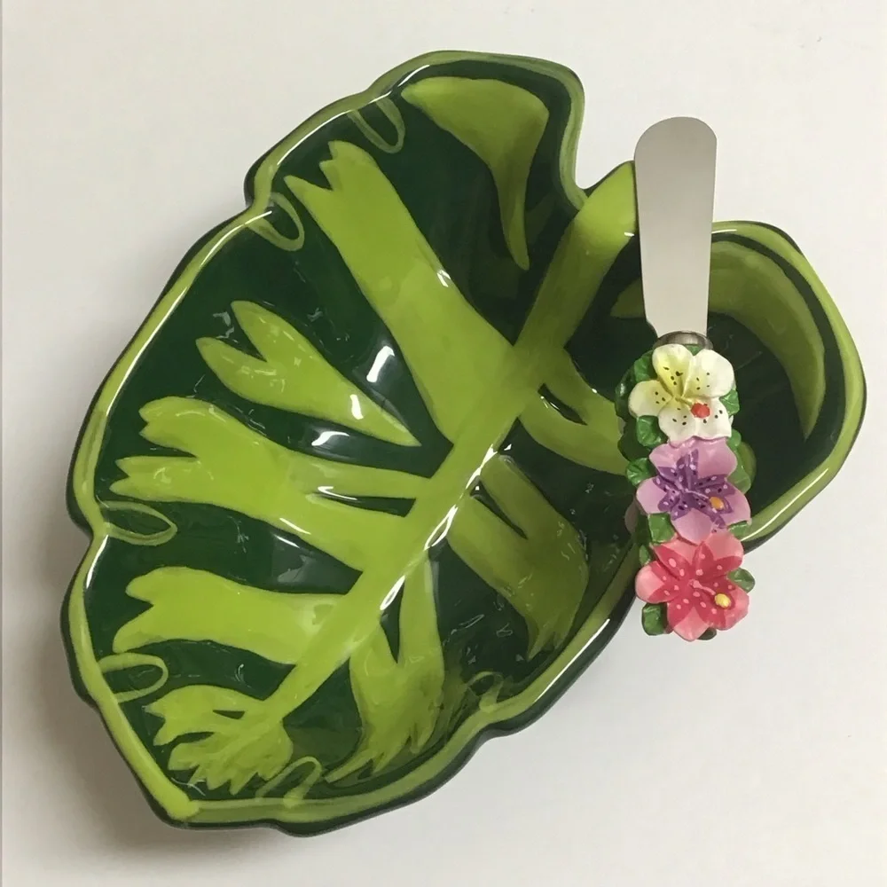 Tropical Leaf Serving Bowl Floral Spreader Green Ceramic Dip Fruit Hawaii Luau